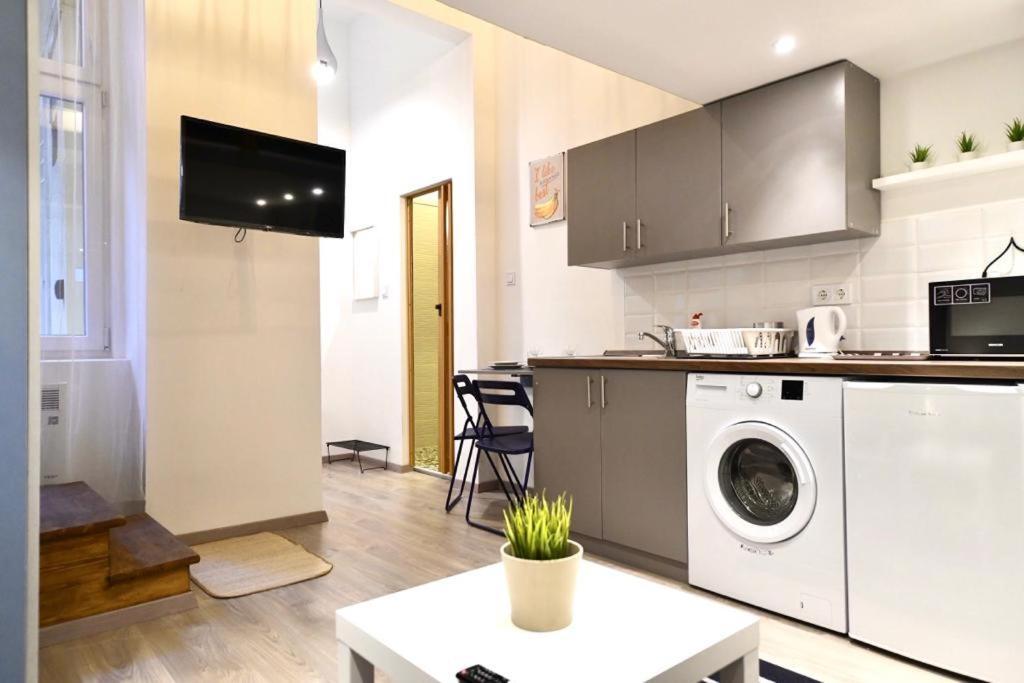 Cosy Flat In Kiraly Str, King Apartment Budapest Exterior photo